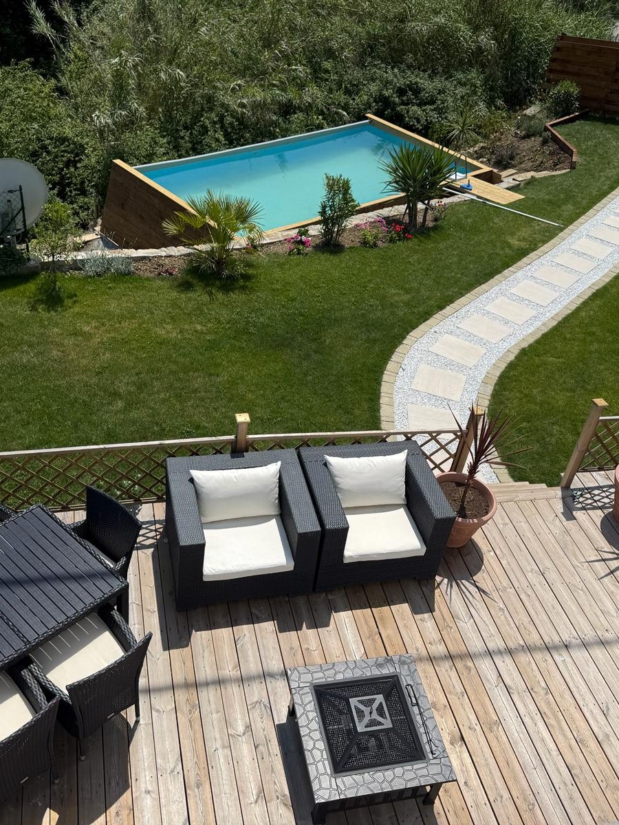 villa con piscina Diano Marina